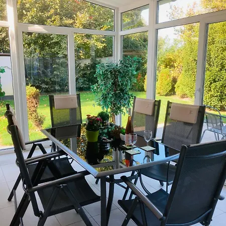 Toparti Apartmanhaz Balatonszarszo